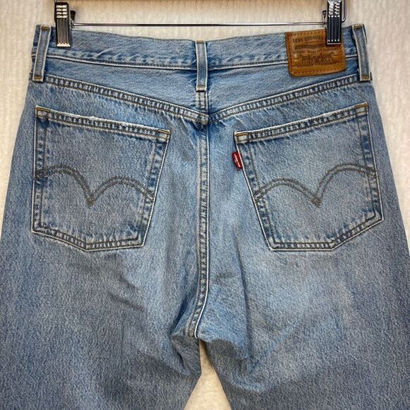 Levi’s Blue Distressed High Rise Crop Wedgie Straight Denim Jeans Size 29 - Picture 4 of 9